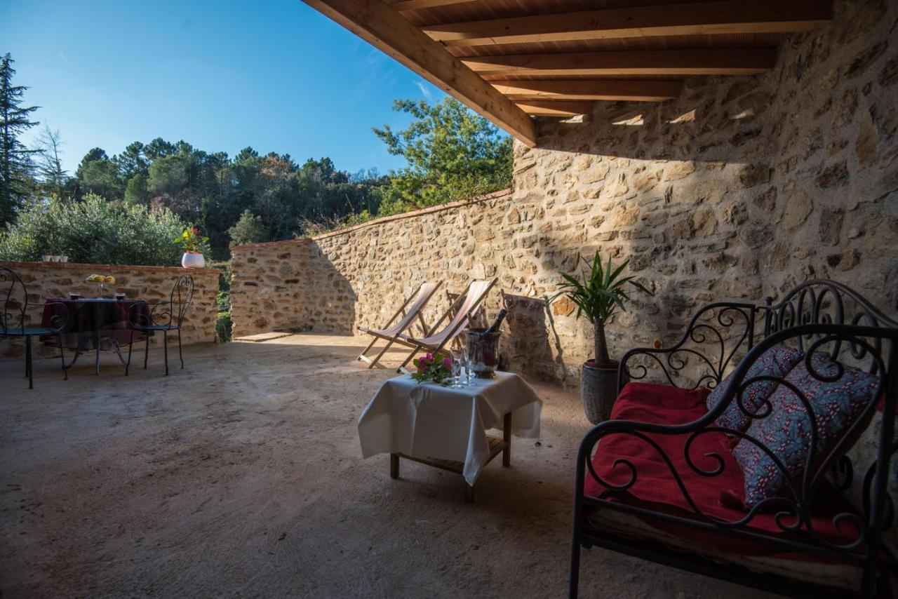 Oms Le Mas Des Colombes Chambres D'Hotes B&B & Spa מראה חיצוני תמונה